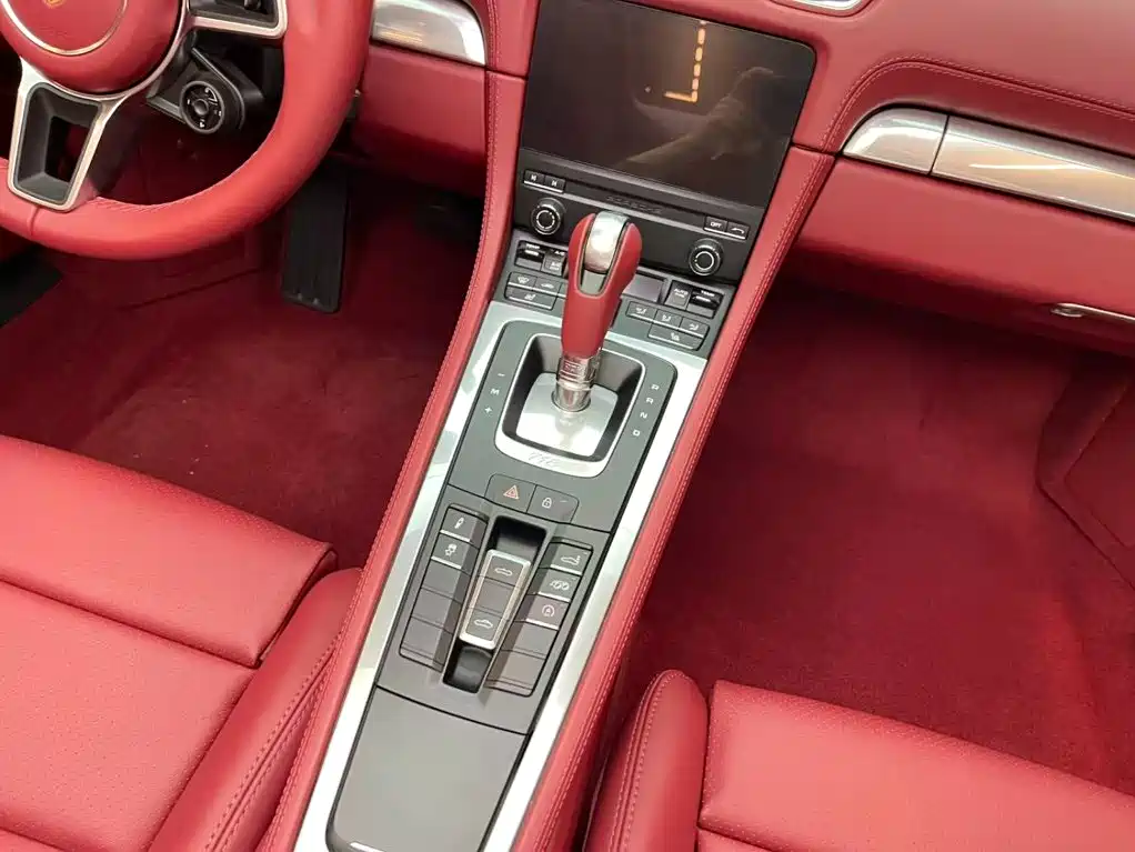Porsche 718 2025 — фото 15