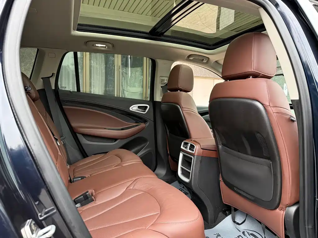 Buick Envision Plus 2021 — фото 11
