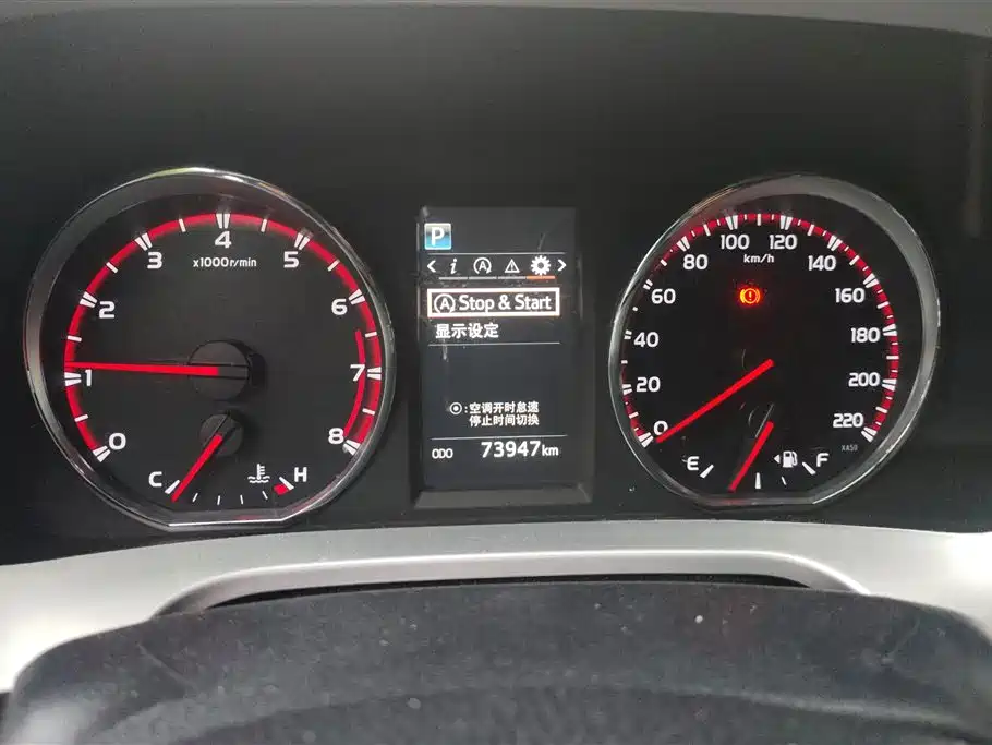 Toyota RAV4 2017 — фото 14