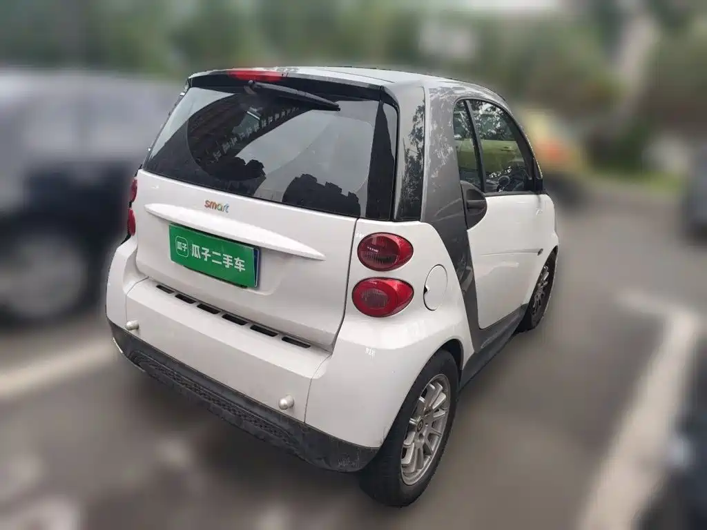 smart Fortwo 2015 — фото 5