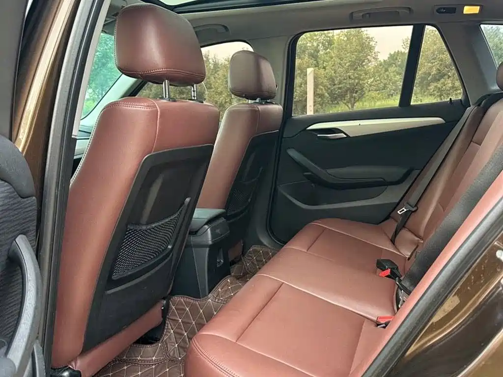 BMW X1 2013