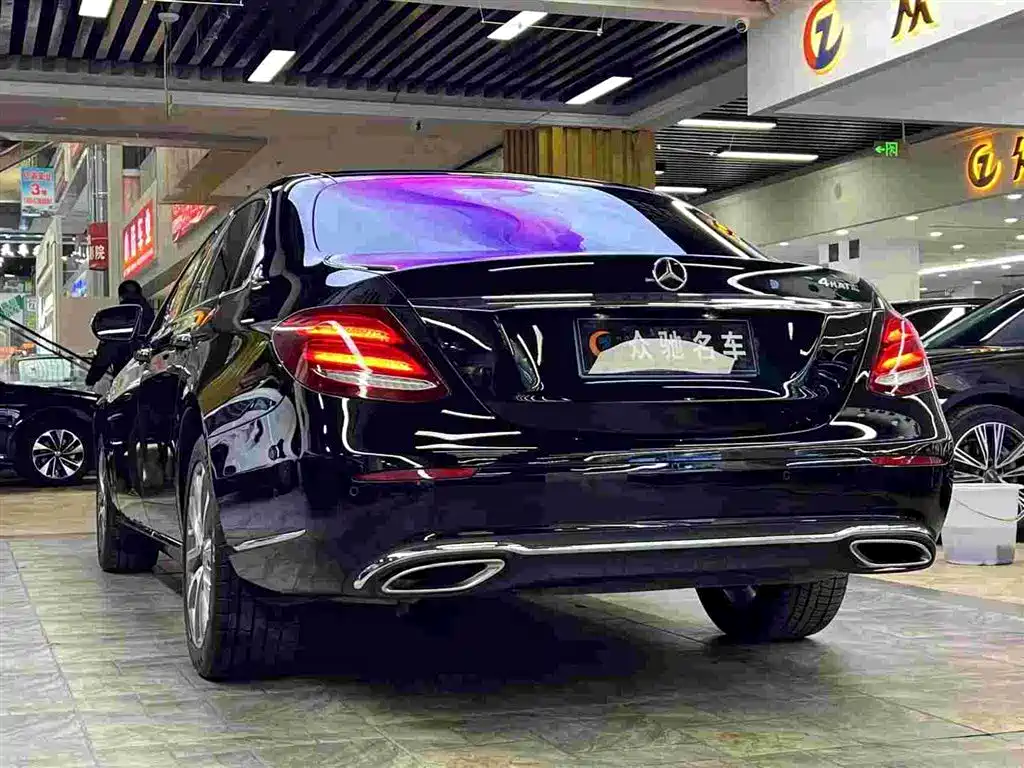 Mercedes-Benz E-Class 2019 — фото 9