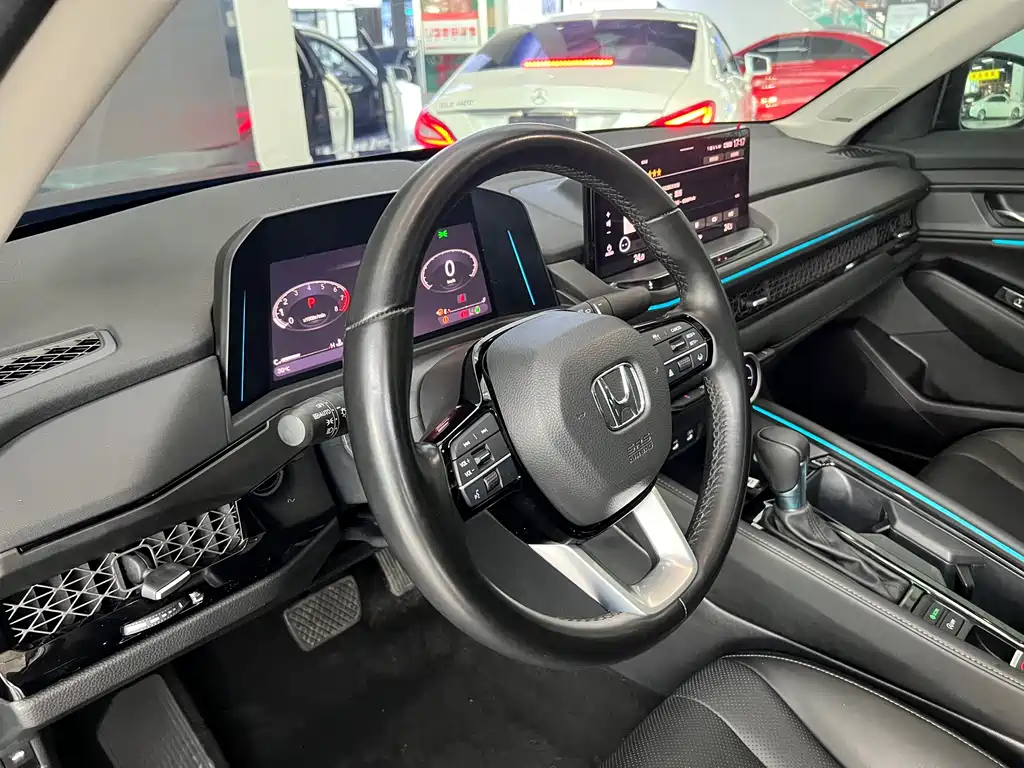 Honda Accord 2023 — фото 6