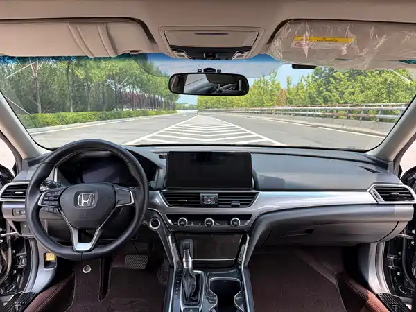 Honda Accord 2022