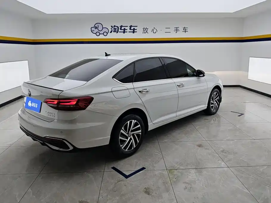 Volkswagen Lavida 2024