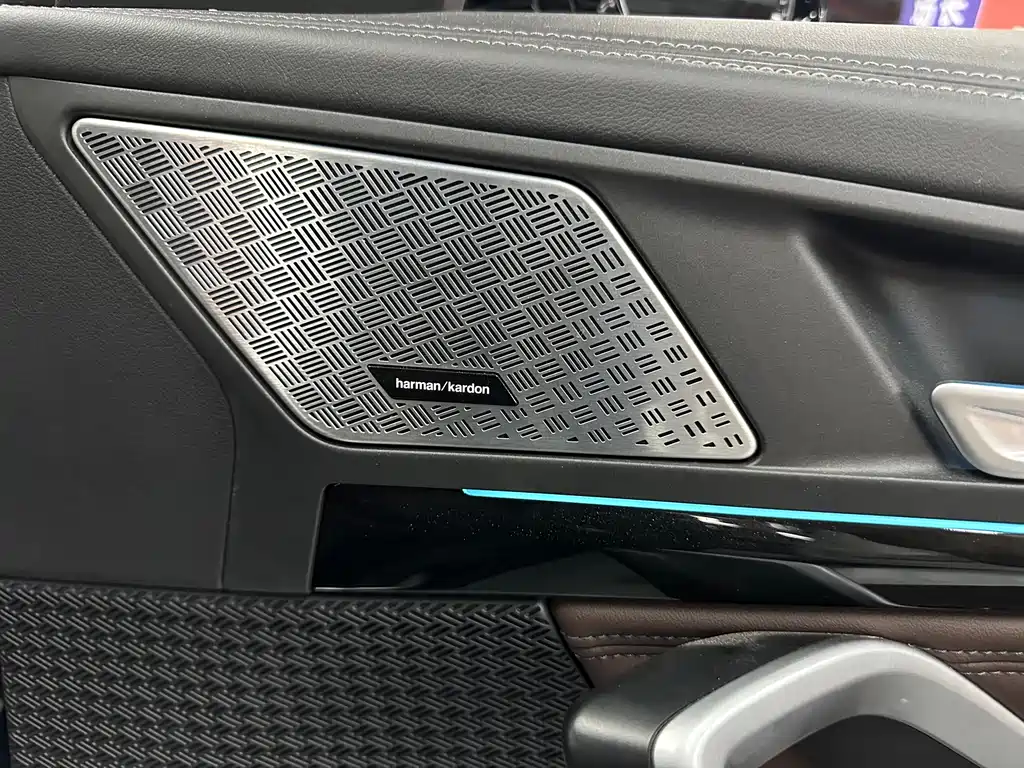 BMW X1 2024 — фото 18