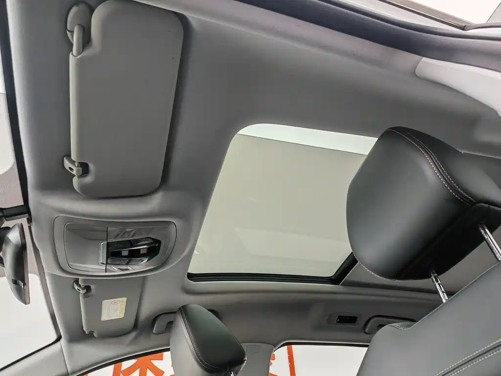 Chery Tiggo 8 2025 — фото 14