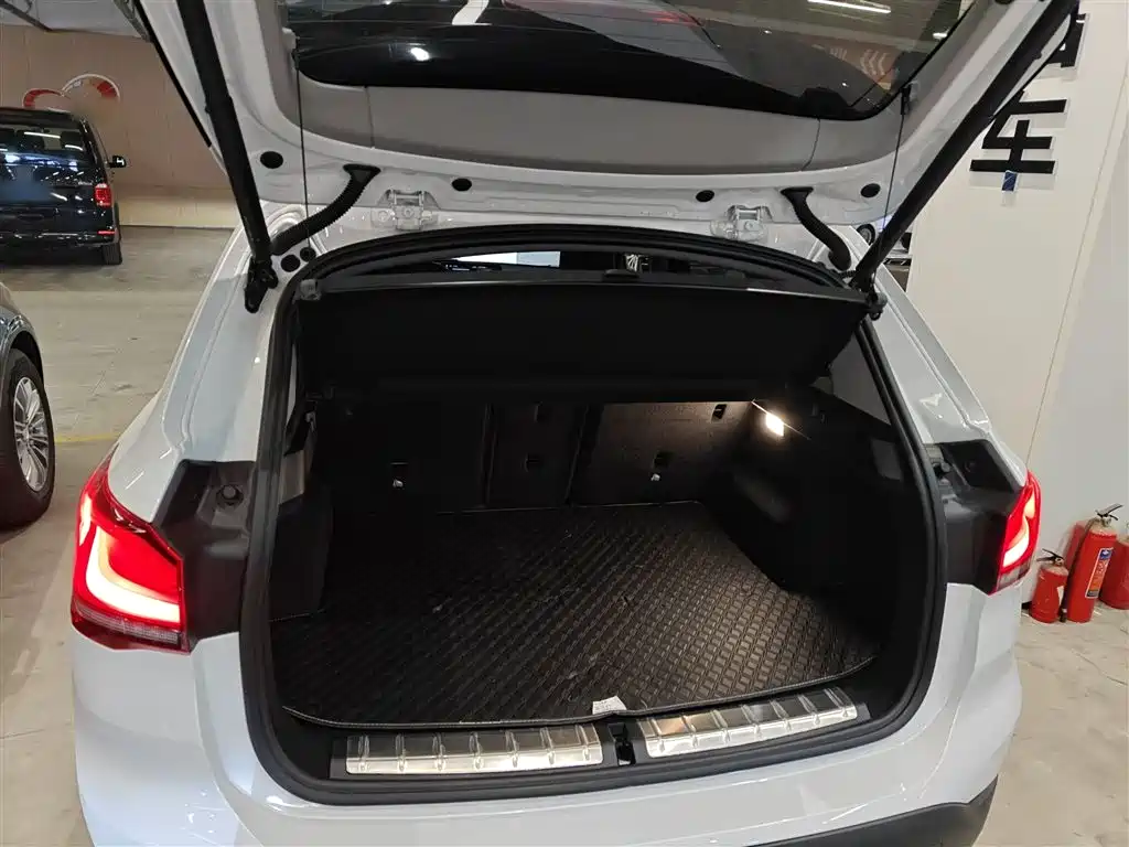 BMW X1 2022 — фото 15