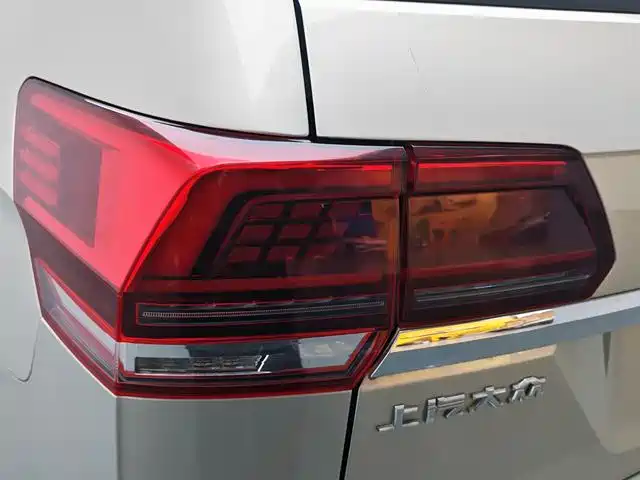 Volkswagen Teramont 2018 — фото 15
