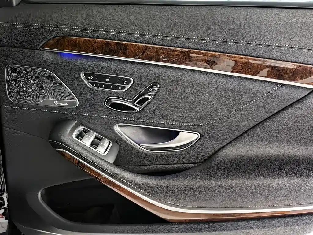 Mercedes-Benz S-Class 2015 — фото 13