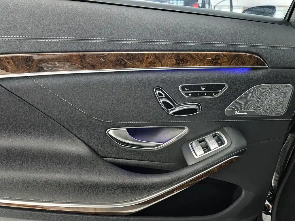 Mercedes-Benz S-Class 2015 — фото 9