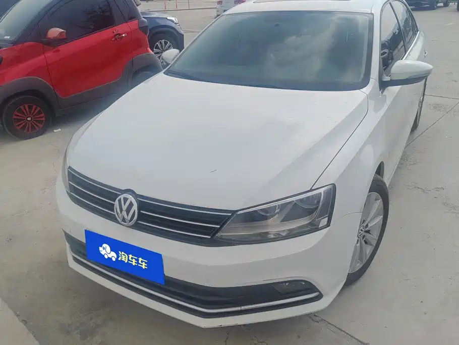 Volkswagen Sagitar 2016