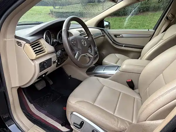 Mercedes-Benz R-Class 2013