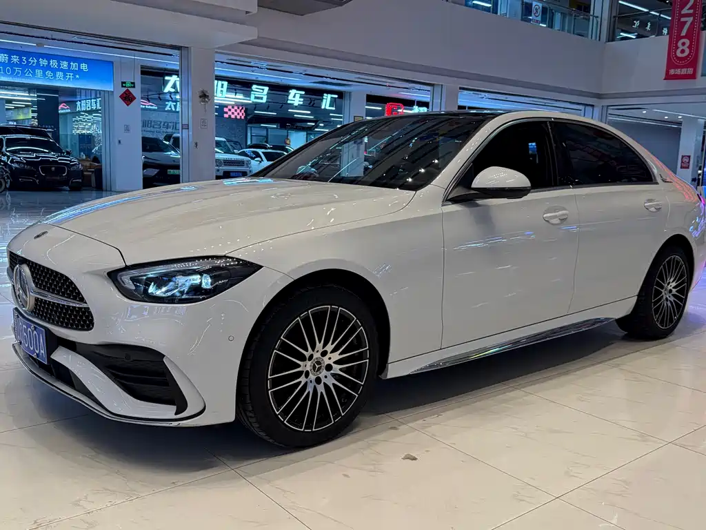 Mercedes-Benz C-Class 2023 — фото 1