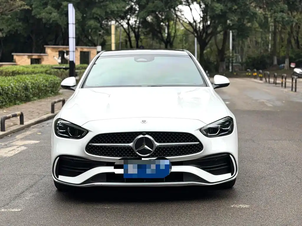 Mercedes-Benz C-Class 2023 — фото 2