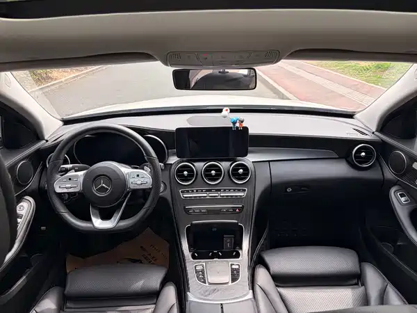 Mercedes-Benz C-Class 2021
