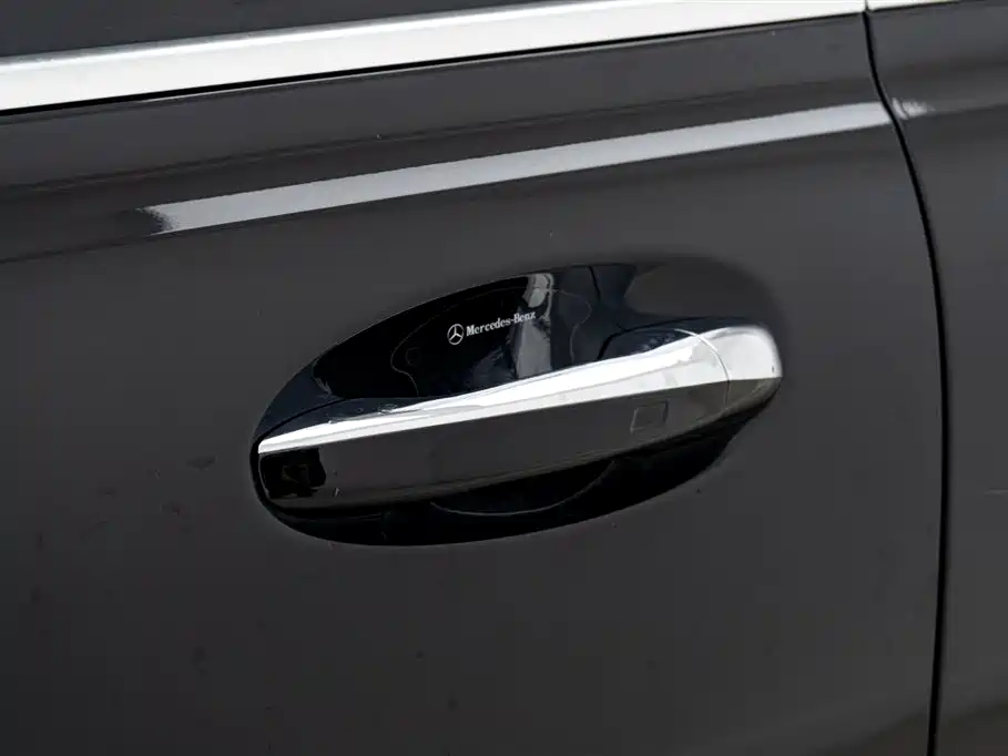 Mercedes-Benz GLB 2022 — фото 12