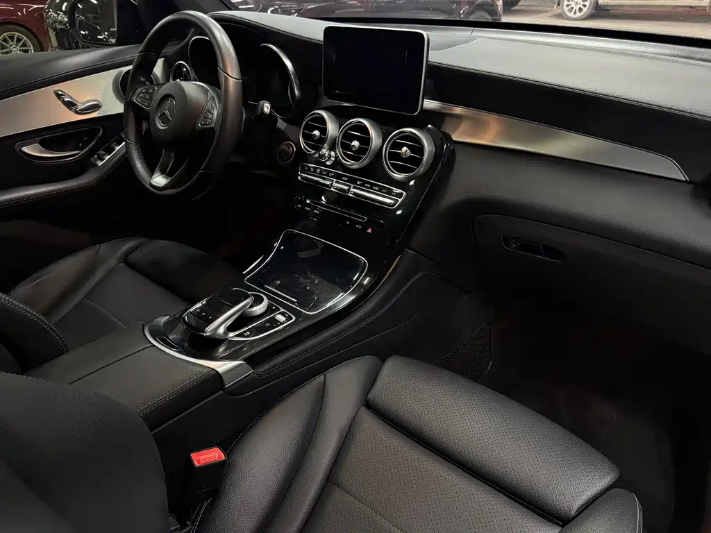 Mercedes-Benz GLC Coupe 2017 — фото 15