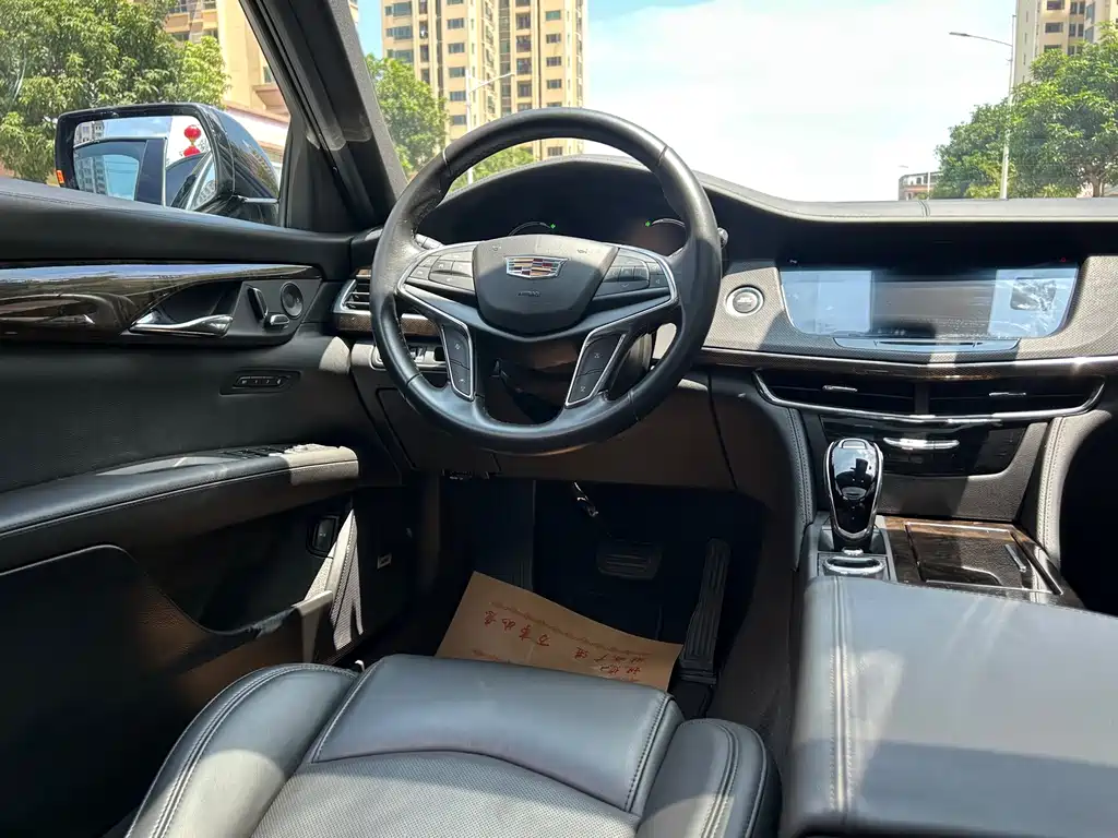 Cadillac CT6 2021 — фото 17