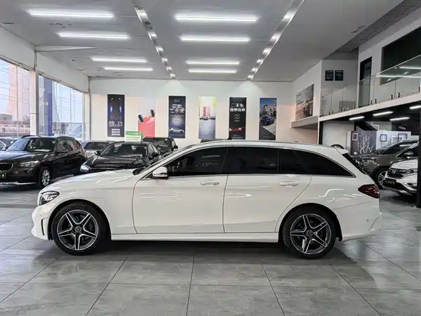 Mercedes-Benz C-Class 2019