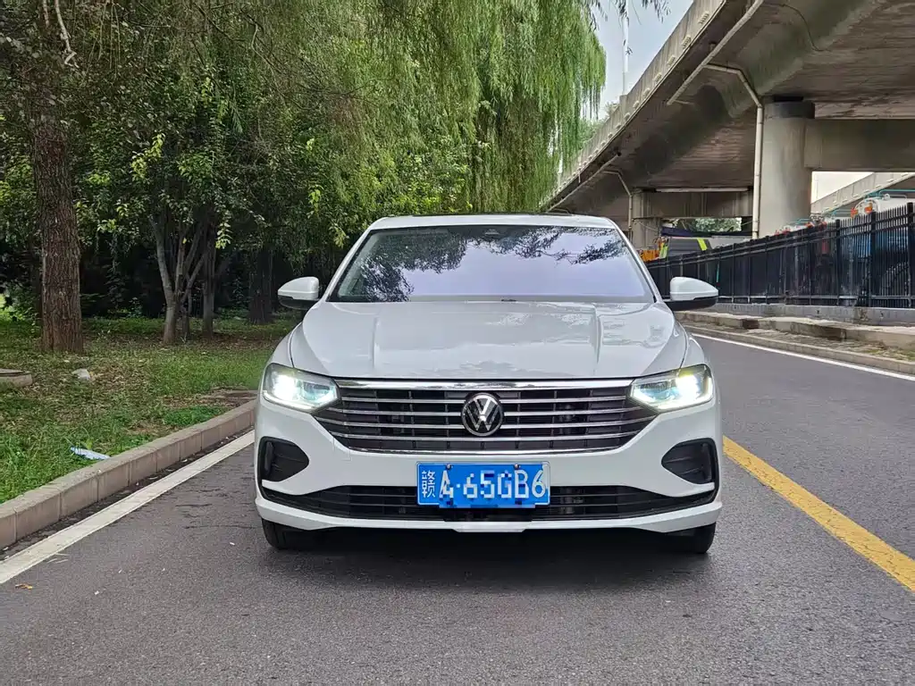 Volkswagen Lavida 2025