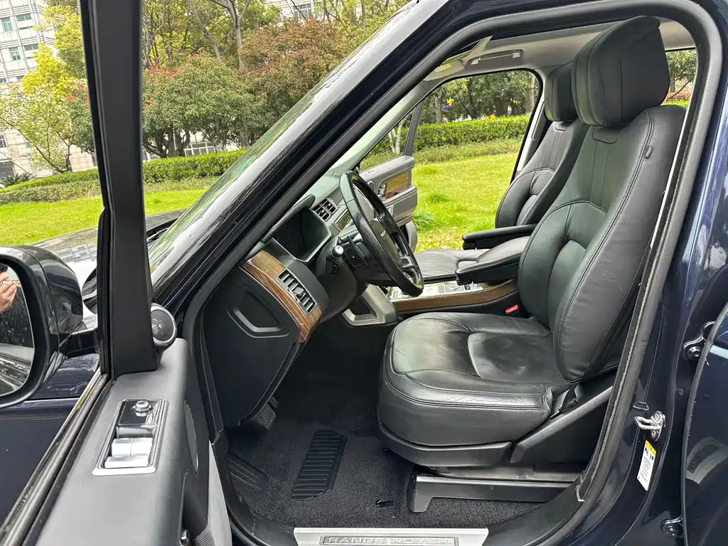 Land Rover Range Rover 2018 — фото 6