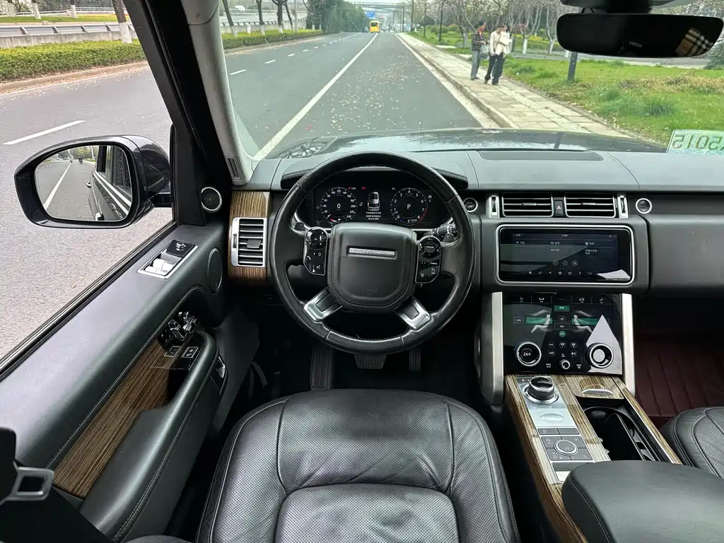 Land Rover Range Rover 2018 — фото 9