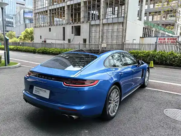 Porsche Panamera 2017