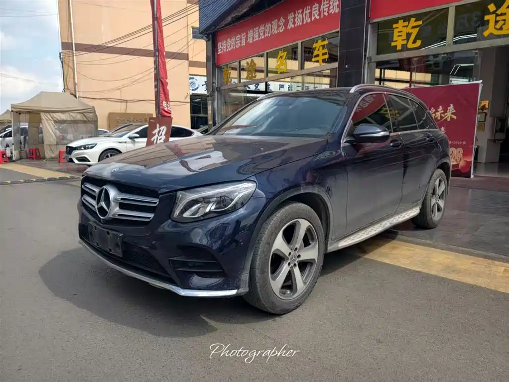 Mercedes-Benz GLC 2017 — фото 1