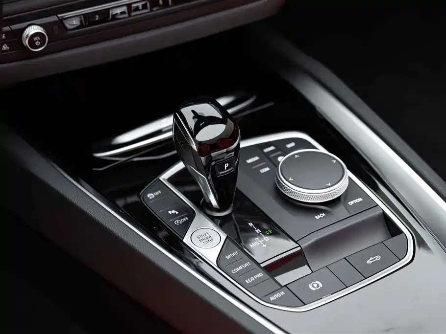 BMW Z4 2024 — фото 14