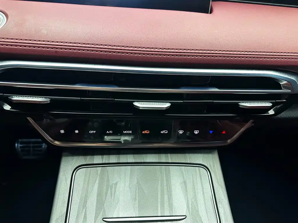 Jetour X70 PLUS 2023 — фото 18