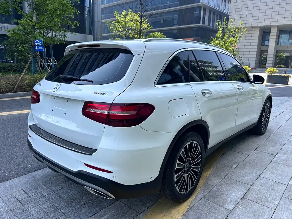 Mercedes-Benz GLC 2019 — фото 7