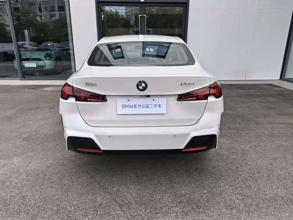BMW 2 Series 2025 — фото 10