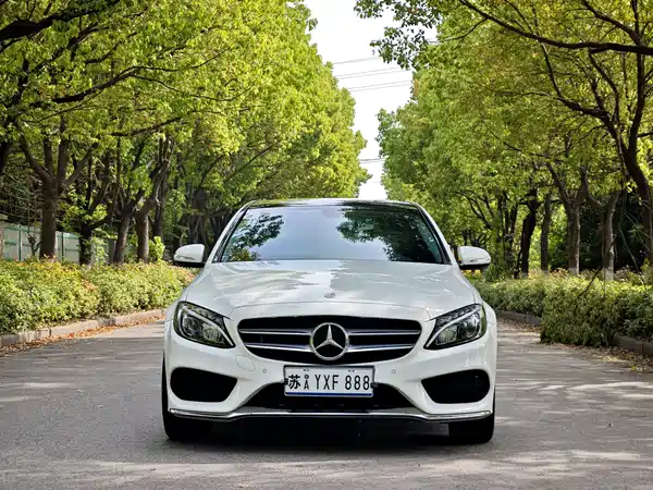 Mercedes-Benz C-Class 2018