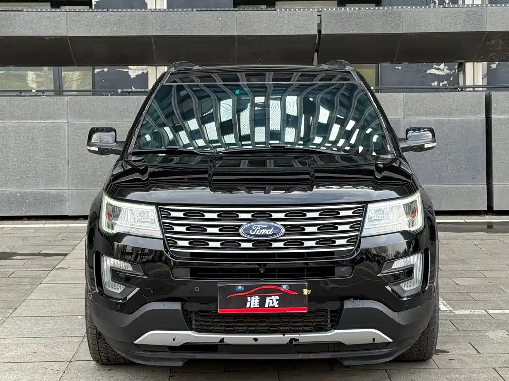 Ford Explorer 2018 — фото 2