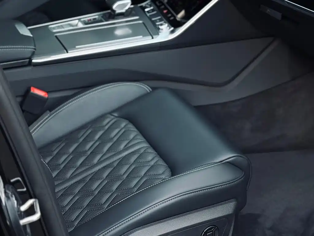 Audi A6L 2025