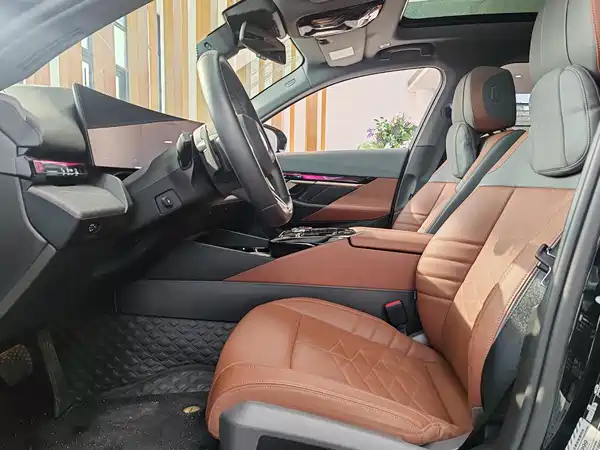 BMW 5 Series 2024