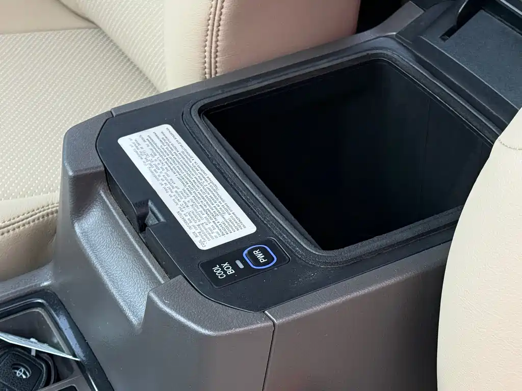 Toyota Prado 2016 — фото 20