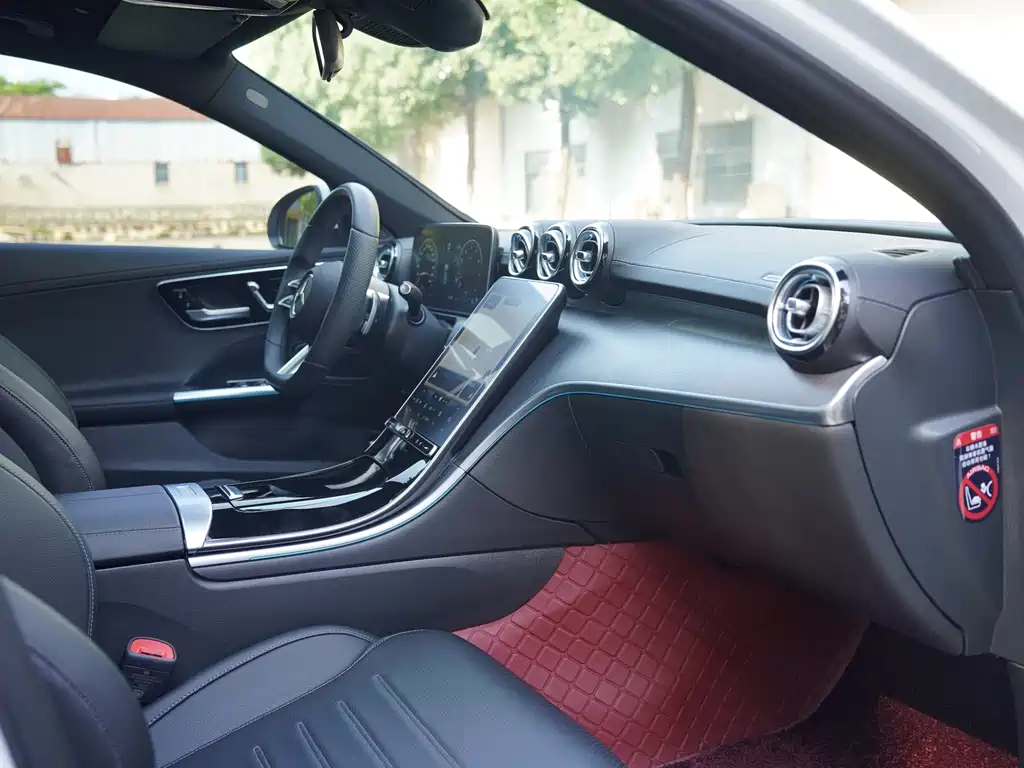Mercedes-Benz C-Class 2022 — фото 16