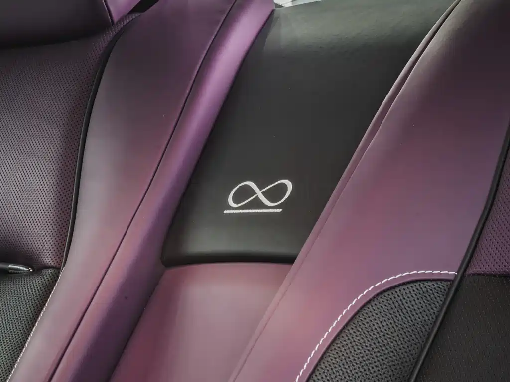 Rolls-Royce Wraith 2021 — фото 12