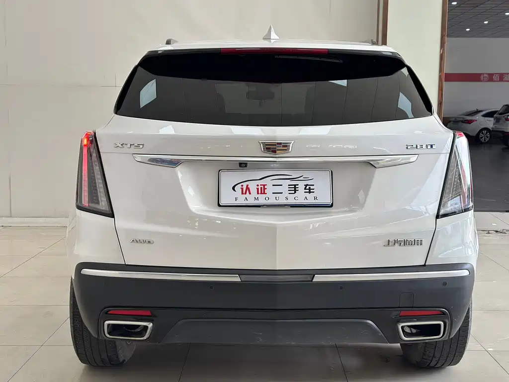 Cadillac XT5 2023 — фото 17