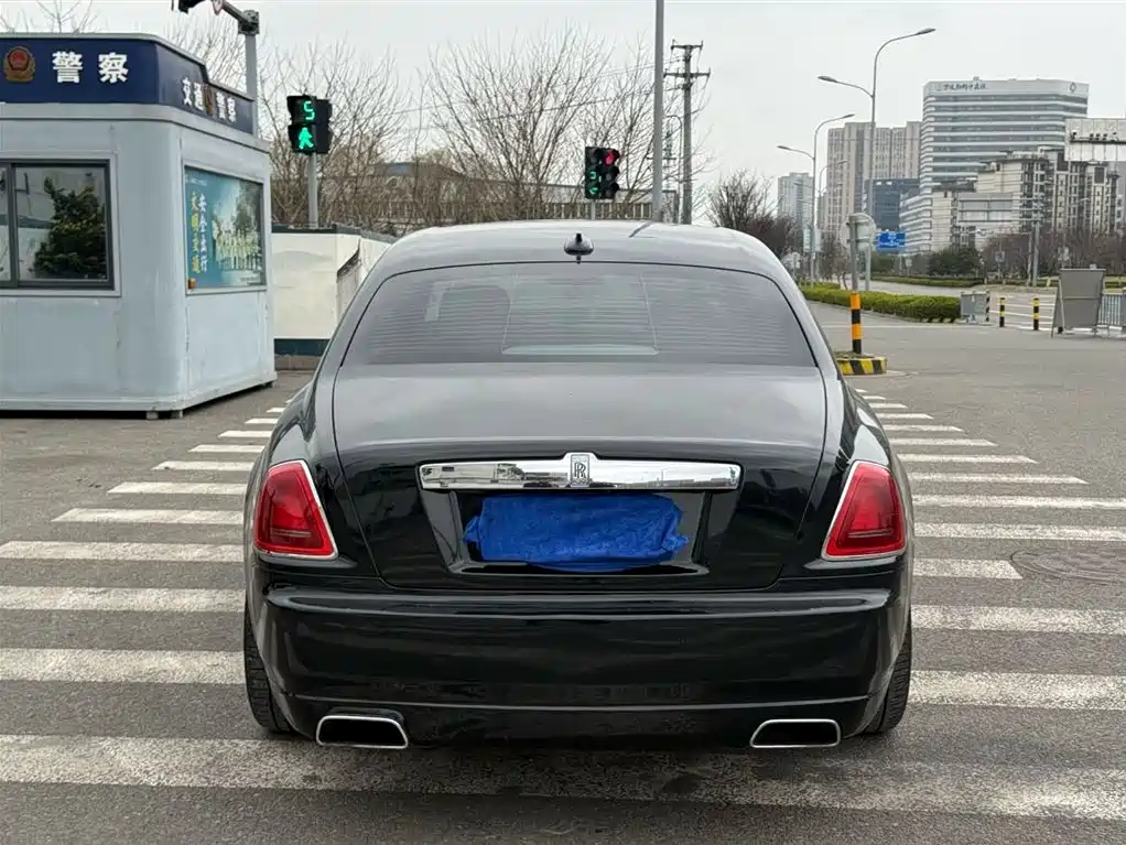 Rolls-Royce Ghost 2013