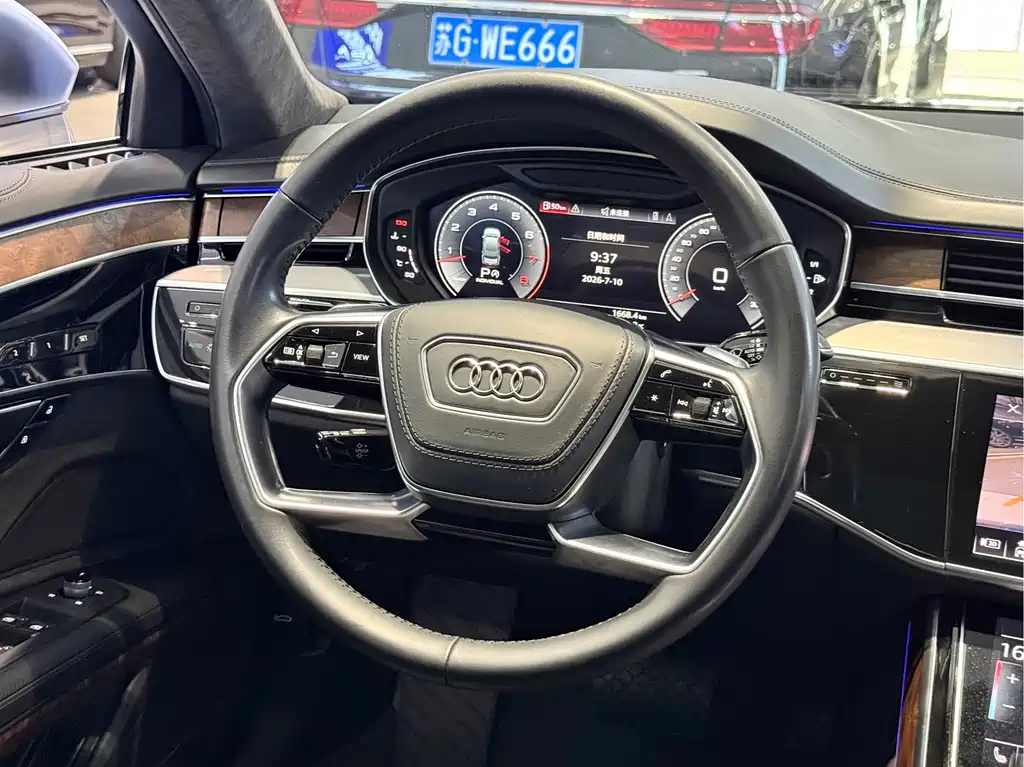 Audi A8 2019