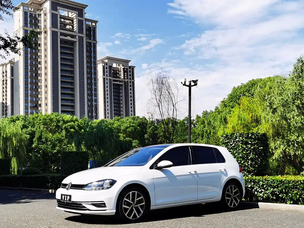 Volkswagen Golf 2020