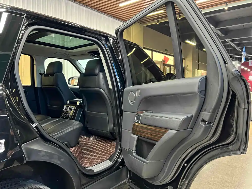 Land Rover Range Rover 2016 — фото 10