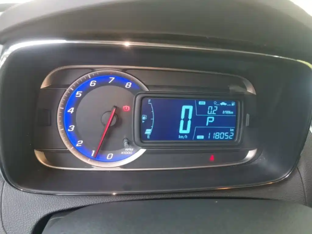 Chevrolet Trax 2015 — фото 12