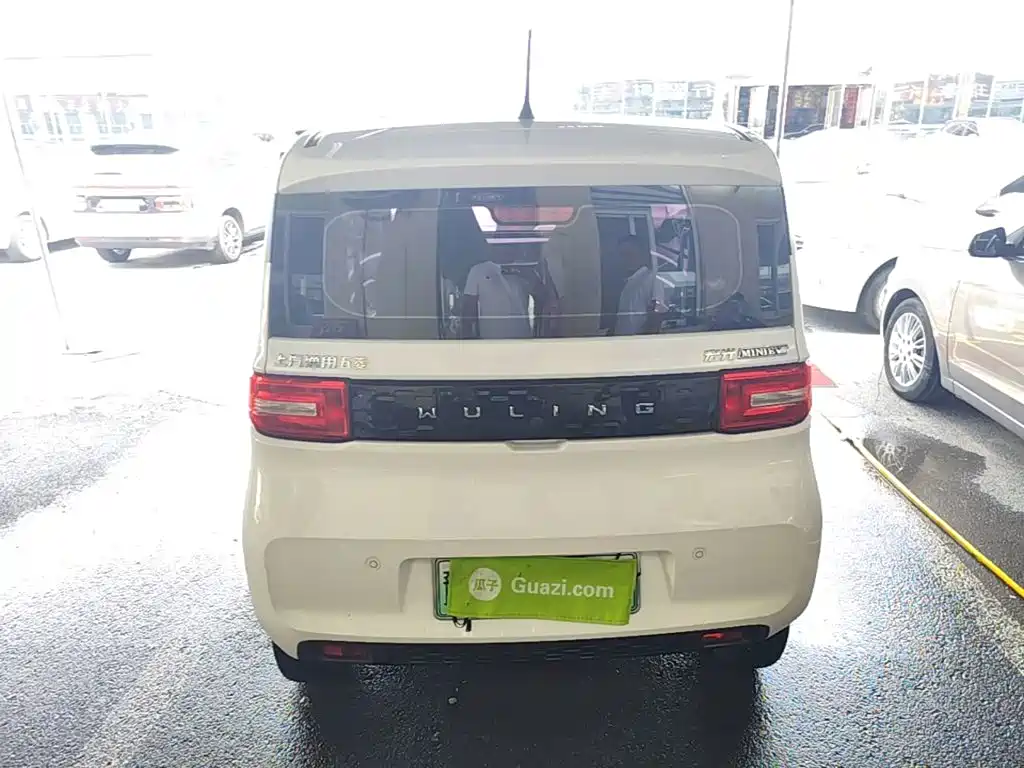 Wuling MINIEV 2021