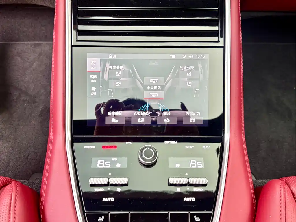 Porsche Panamera 2023 — фото 17
