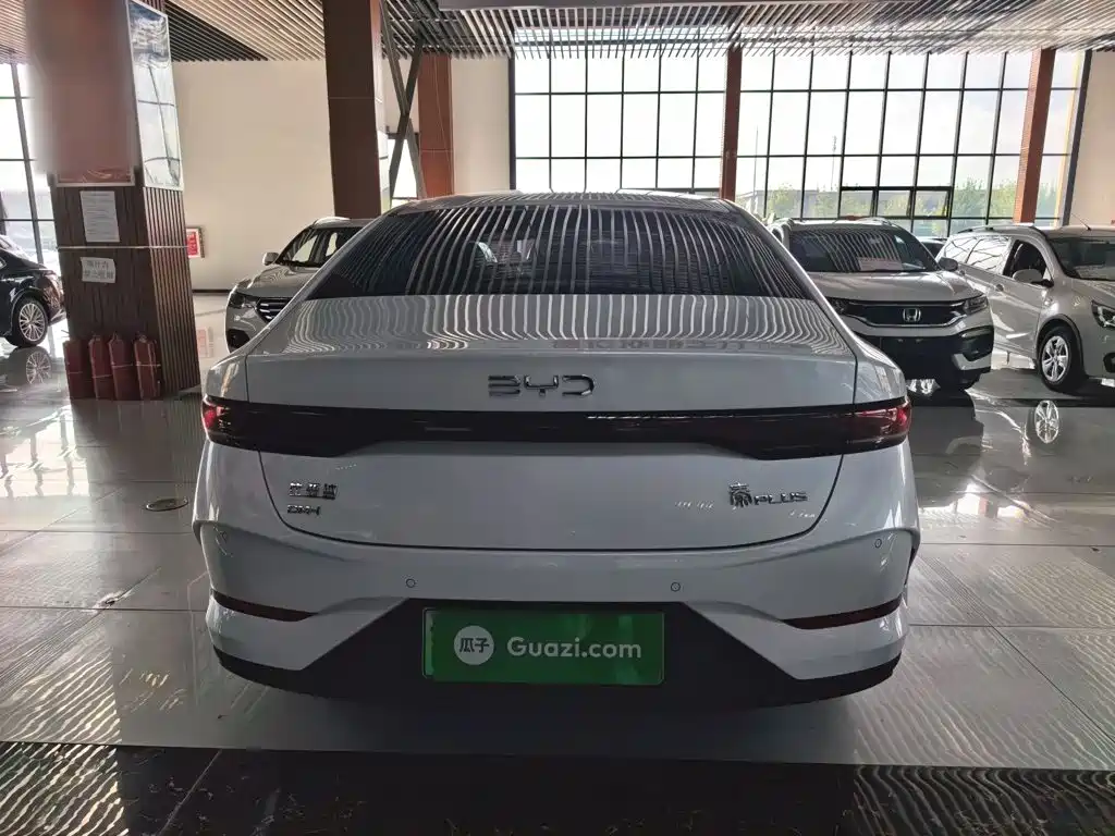 BYD Qin PLUS 2025 — фото 11