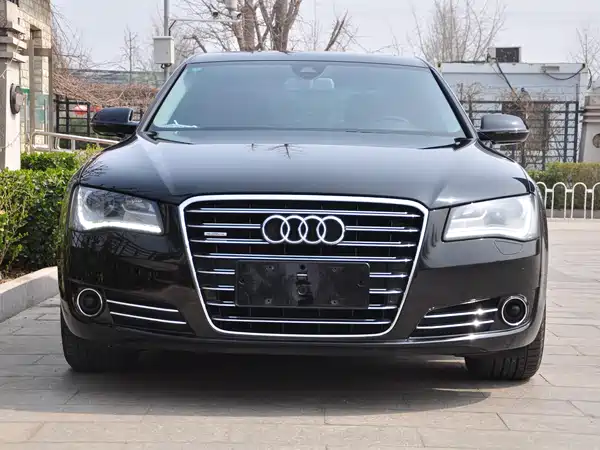 Audi A8 2011